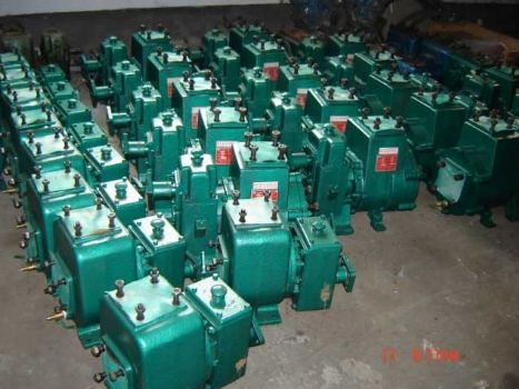 灑水車水泵圖片