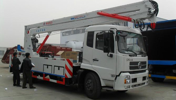 程力出售江鈴10米高空作業(yè)升降平臺車