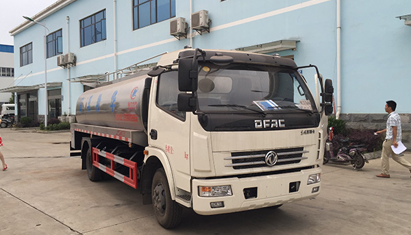 湖北程力國五多利卡鮮奶運輸車質(zhì)量怎么樣