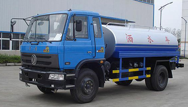 程力專汽為您講解灑水車水泵常見(jiàn)不吸水問(wèn)題怎么辦